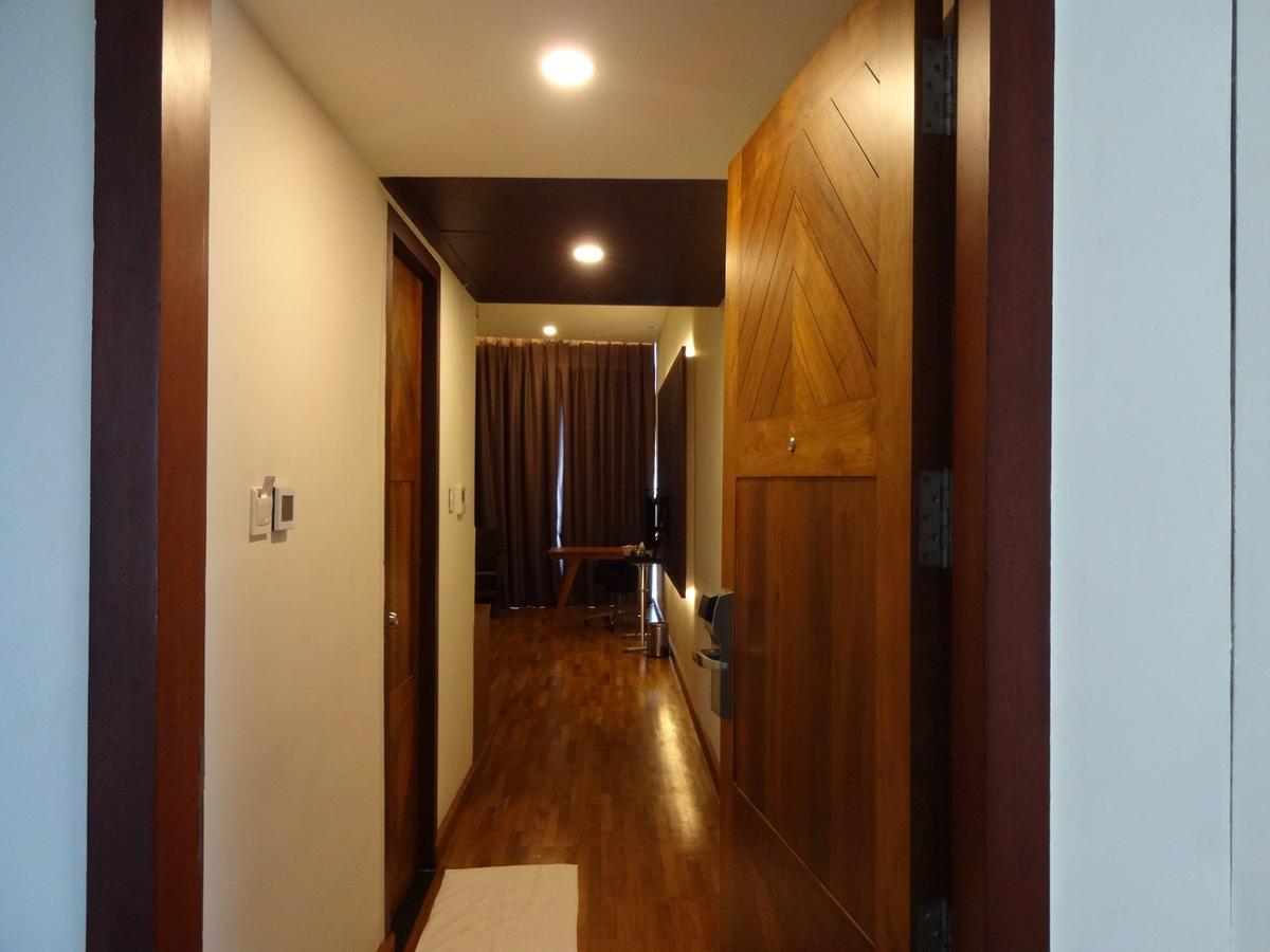 Woodies Bleisure Hotel Kozhikode Ngoại thất bức ảnh